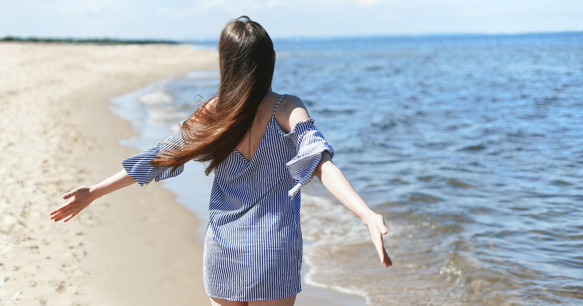 Come proteggere i capelli al mare?